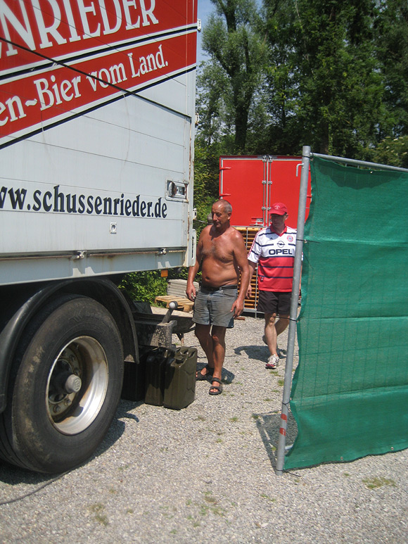 2010-11-08_04-43-04