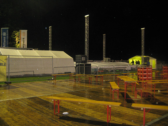 2010-11-09_21-04-04