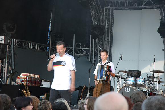 2010-07-03_20-15-52