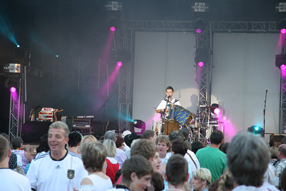 2010-07-03_20-27-16